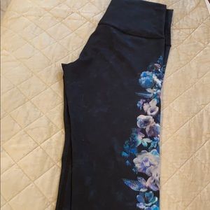 Lululemon/ ivivva leggings